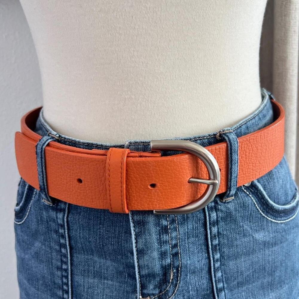 Talbots Orange Pebbled Leather Belt Silver Buckle Women's Size Small Fits 29-33"